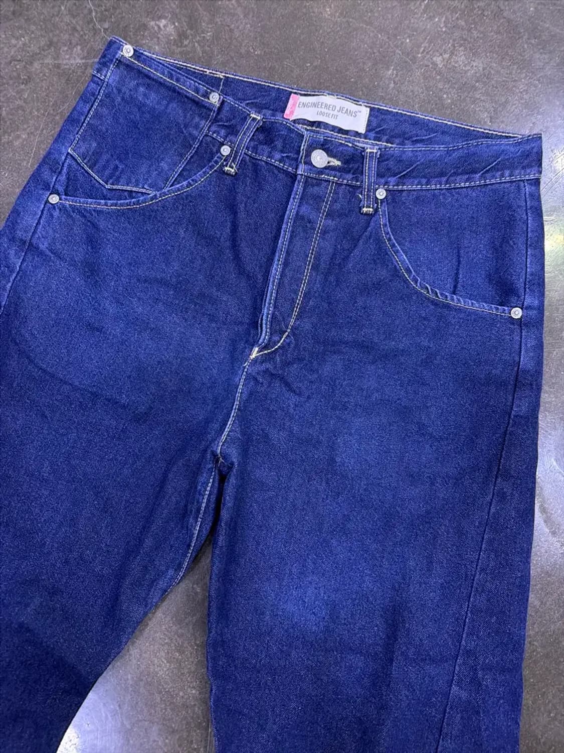 리바이스 엔지니어드진 루즈핏 데님팬츠 32 상품이미지3