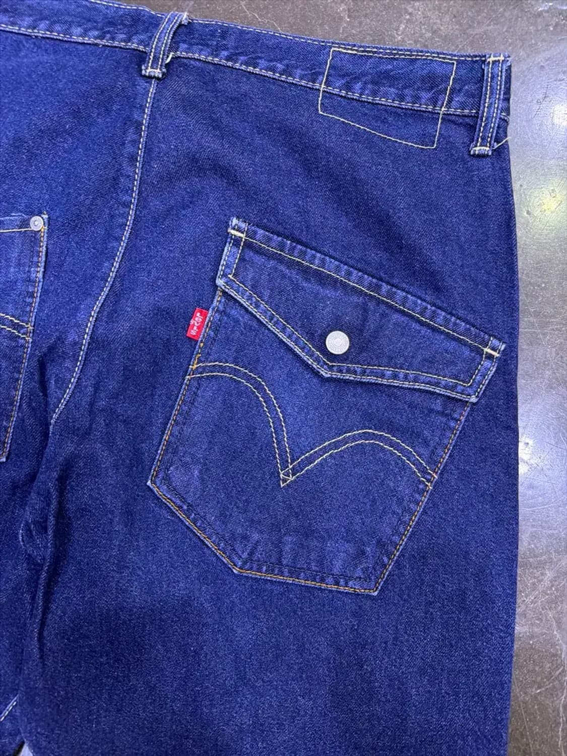 리바이스 엔지니어드진 루즈핏 데님팬츠 32 상품이미지8