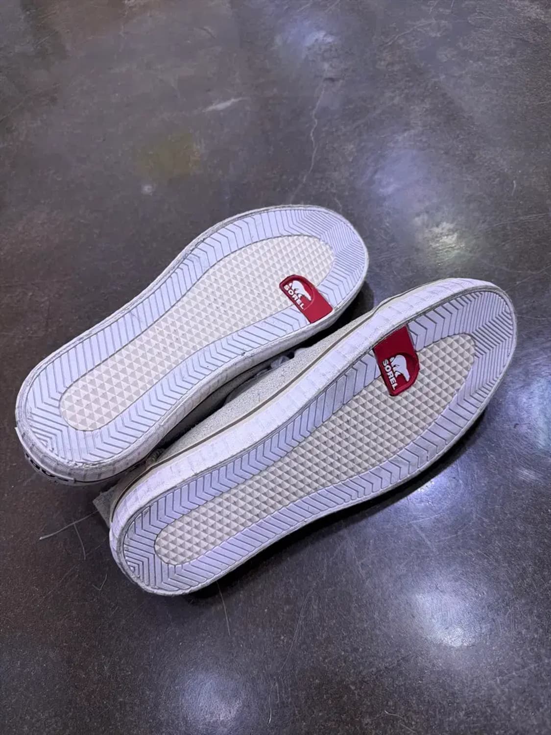 쏘렐 센트리 스웨이드 로우 스니커즈 탄 베이지 270 상품이미지8