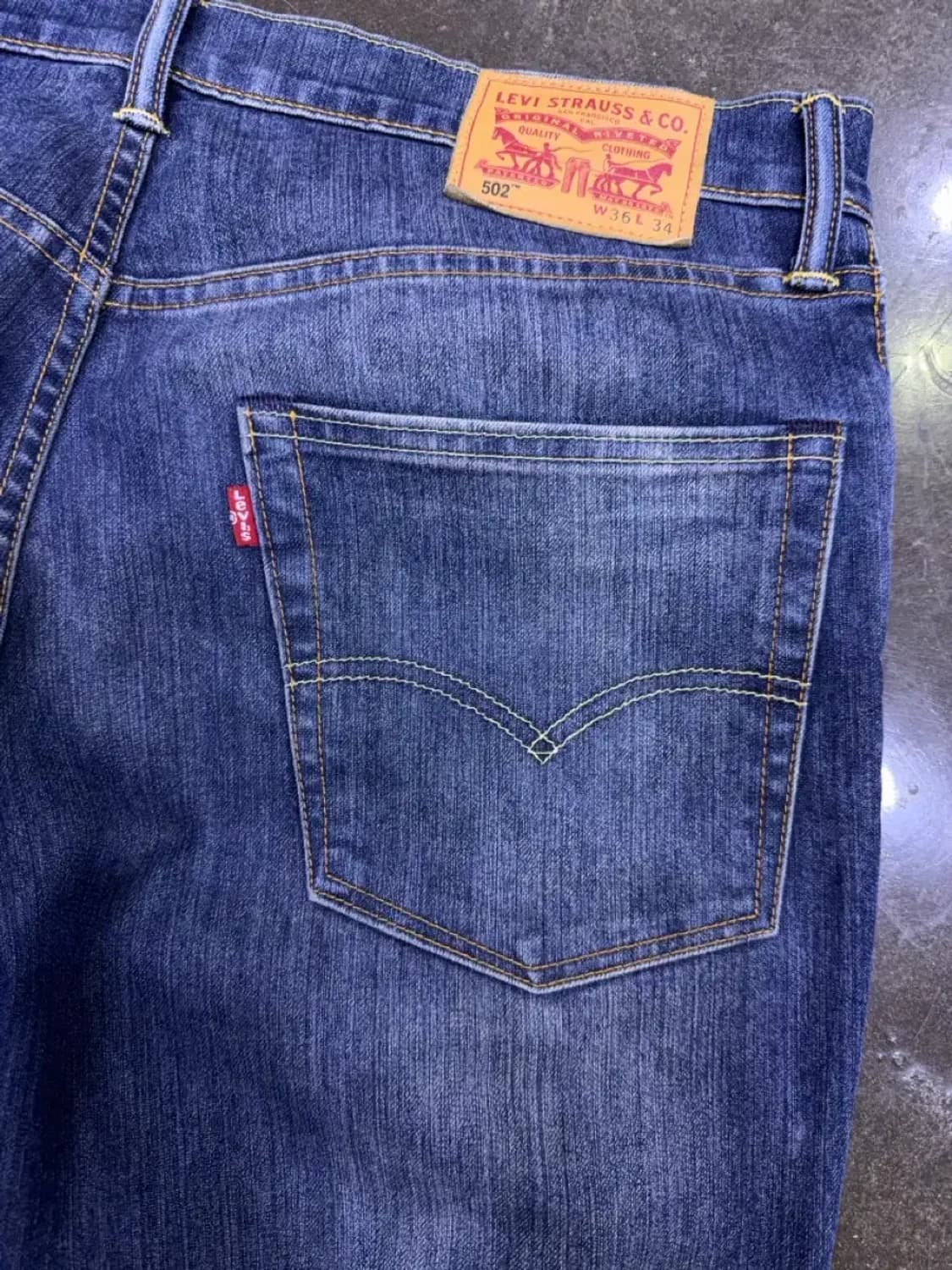 리바이스 502 테이퍼드핏 빈티지 워싱 데님팬츠 36 상품이미지8