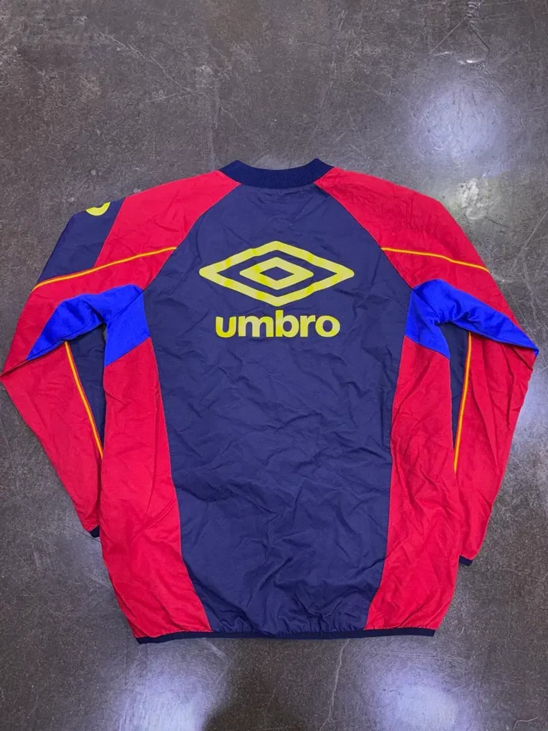 엄브로 90's 스펠아웃 로고 풀아웃 웜업 바람막이 스웻셔츠 L 상품이미지2