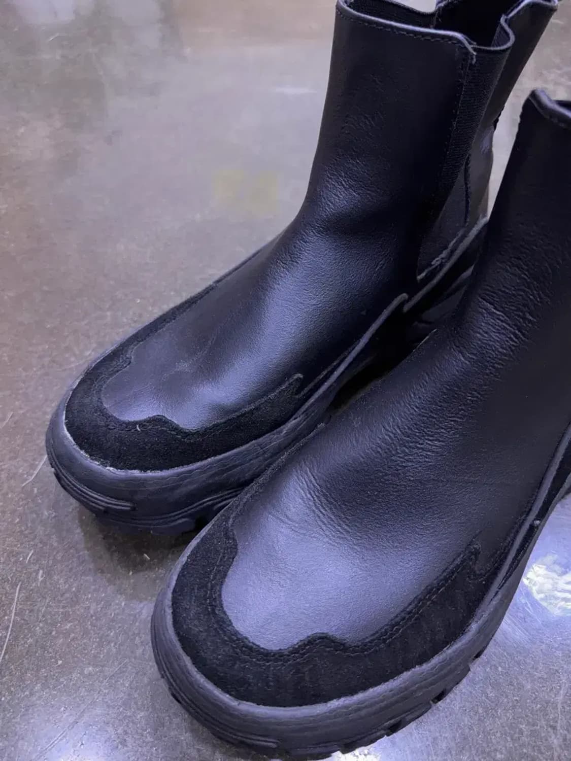 엄브로 헤이크 미드컷 첼시부츠 블랙 250 상품이미지3