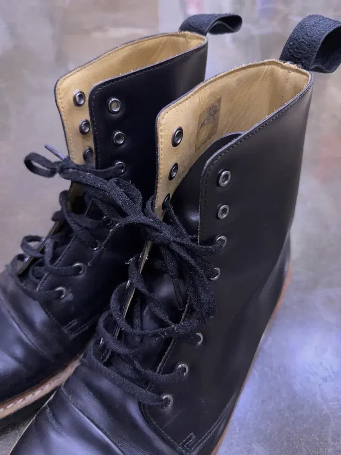 닥터마틴 찰튼 8홀 워커 부츠 270 상품이미지4