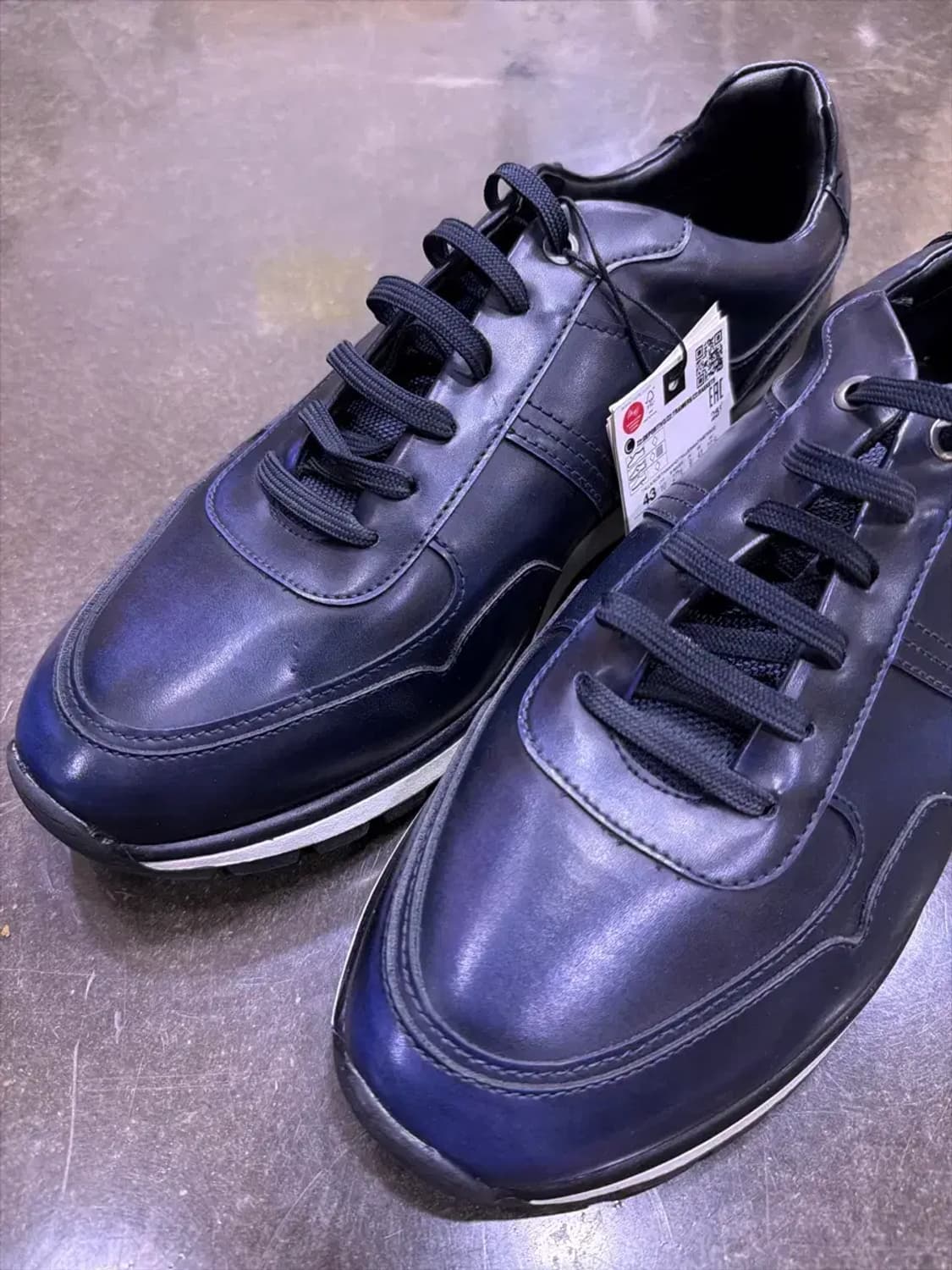 자라 클래식 블루 스니커즈 슈즈 43 (280) 상품이미지3