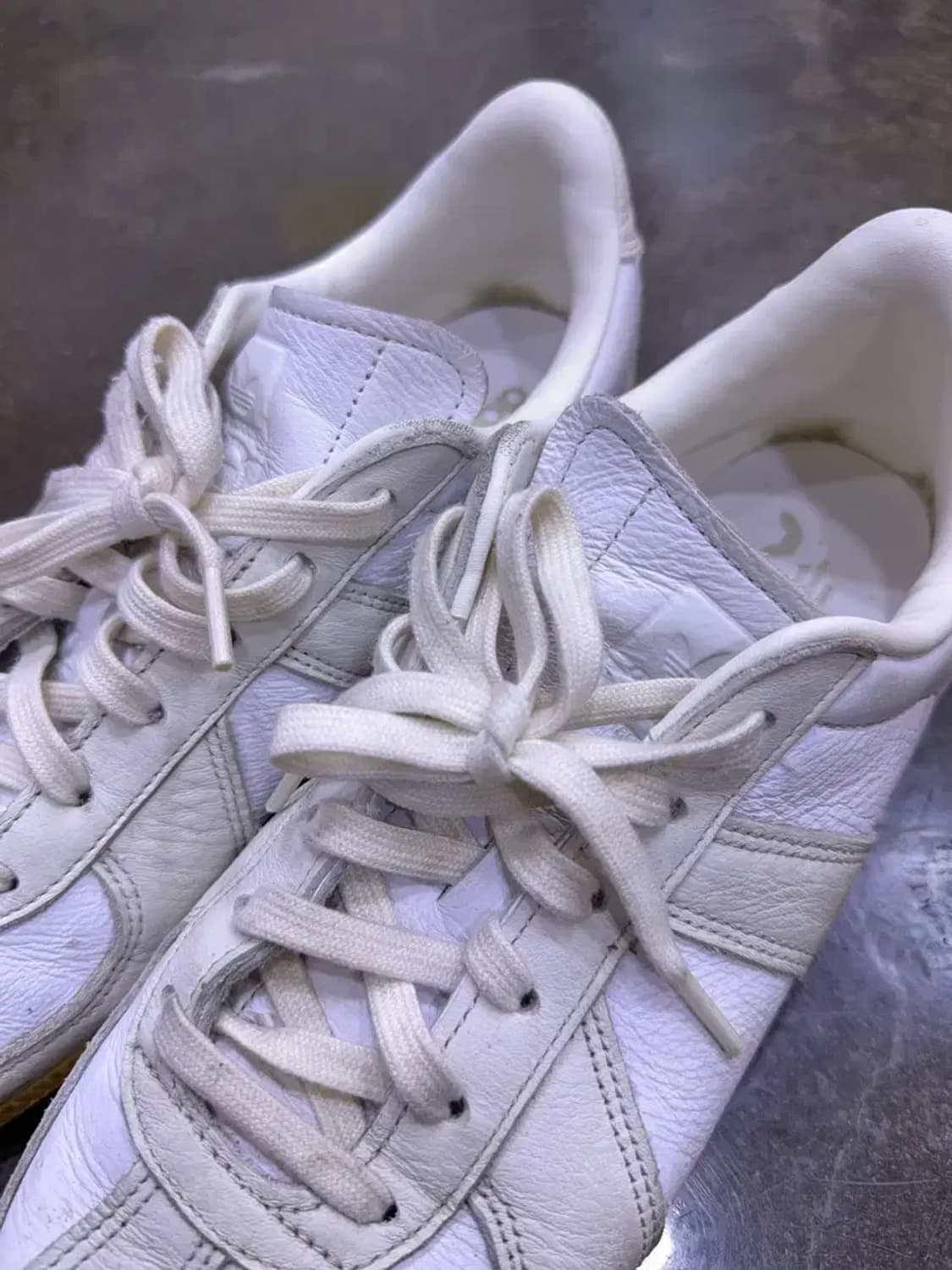 아디다스 BW 아미 독일군 스니커즈 화이트 검 265 상품이미지4