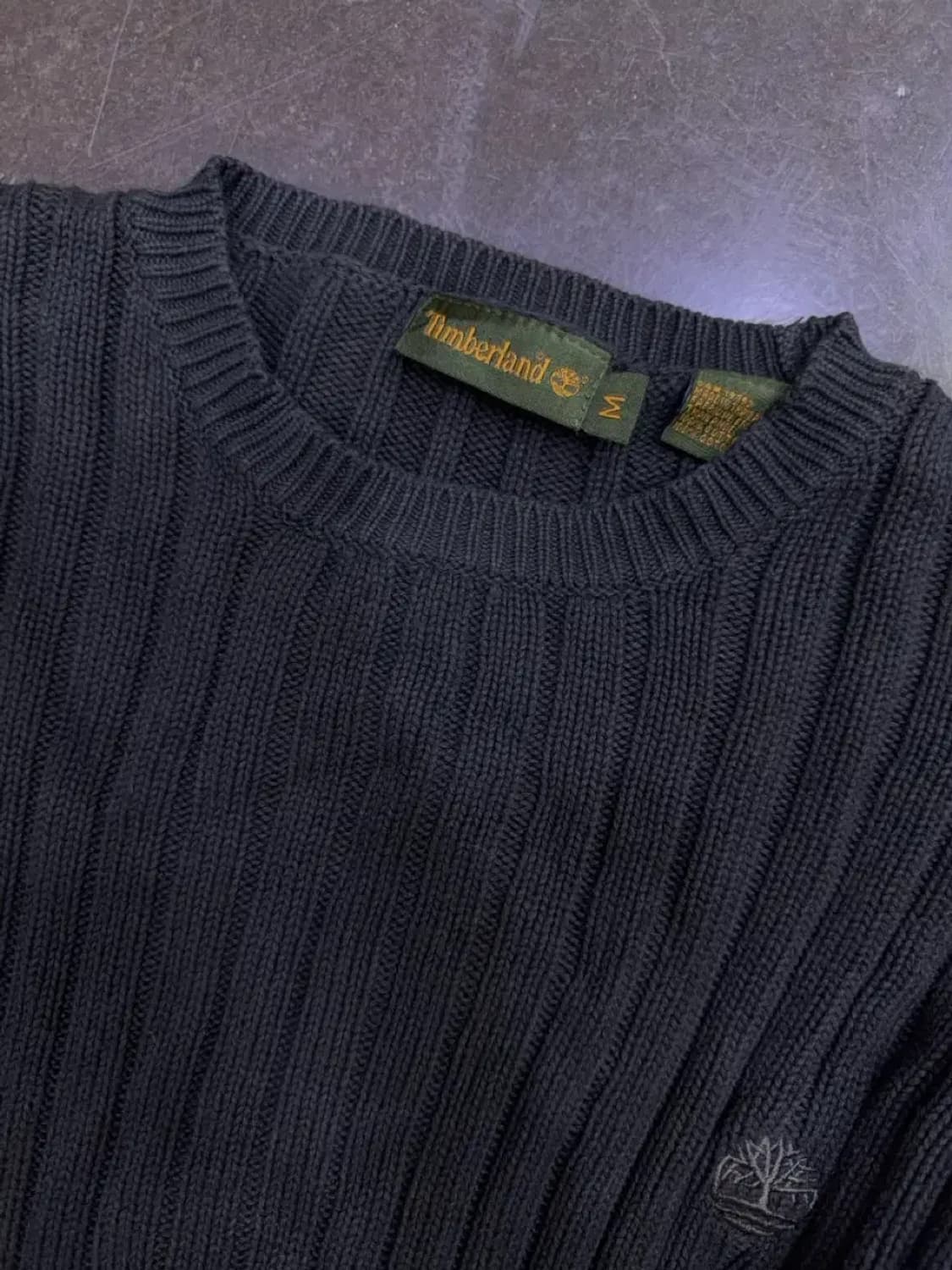 팀버랜드 자수 로고 코튼 니트 스웨터 올리브 그레이 M 상품이미지3