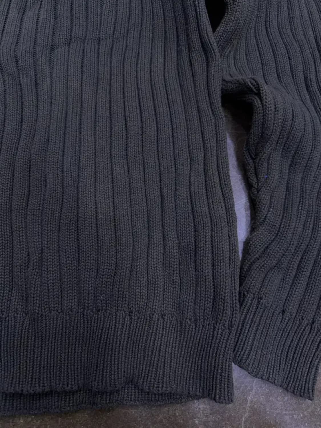 팀버랜드 자수 로고 코튼 니트 스웨터 올리브 그레이 M 상품이미지5