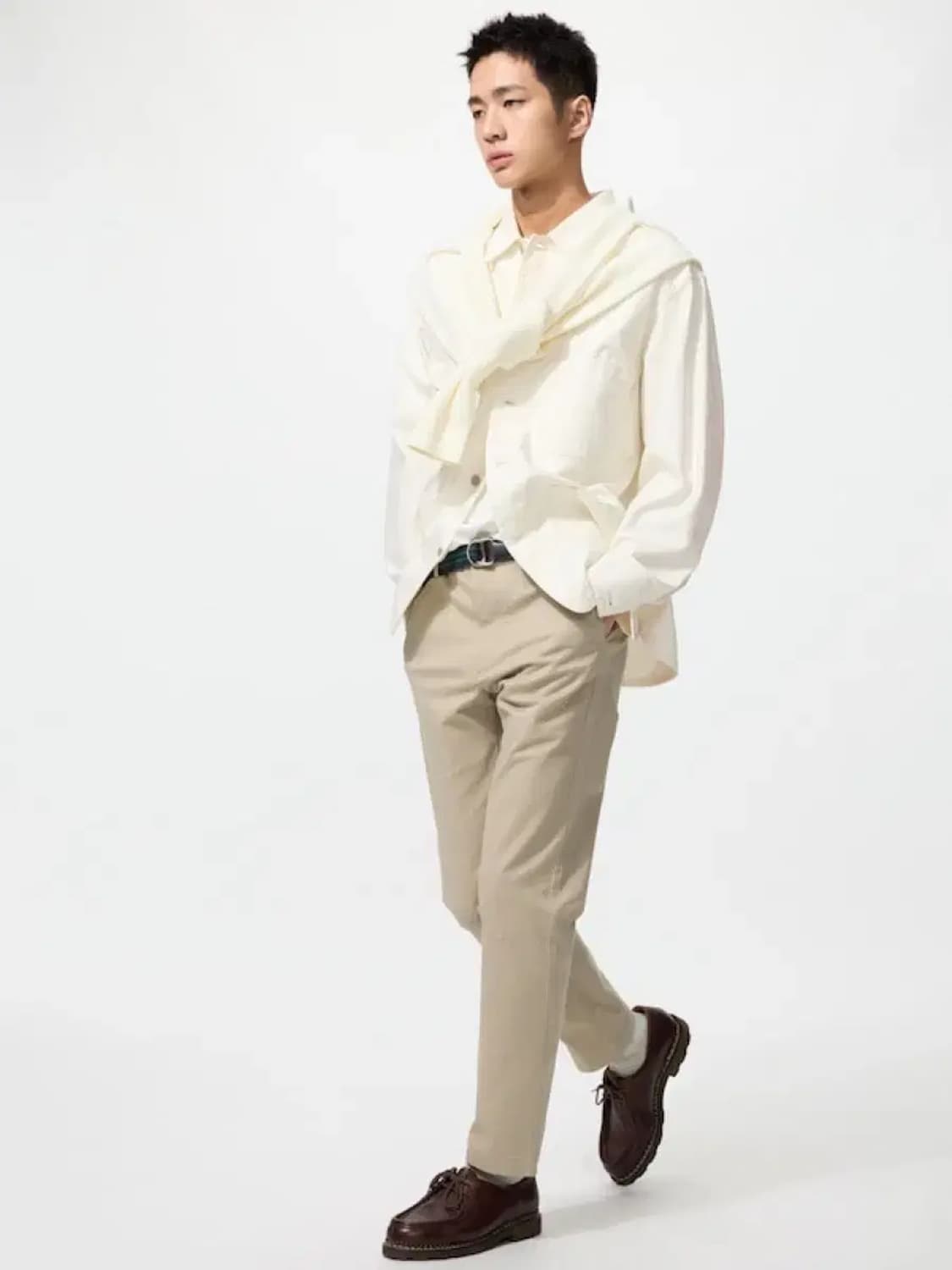 유니클로 레귤러핏 치노팬츠 베이지 81 (32) 상품이미지2