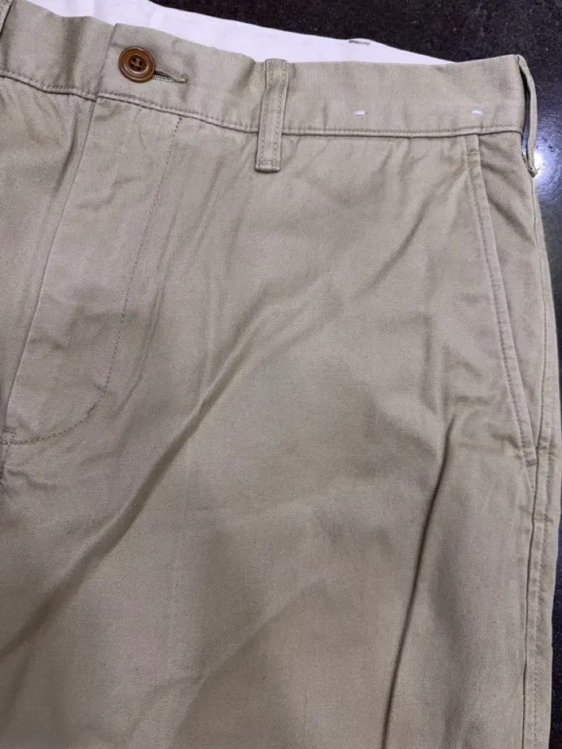 유니클로 레귤러핏 치노팬츠 베이지 81 (32) 상품이미지7