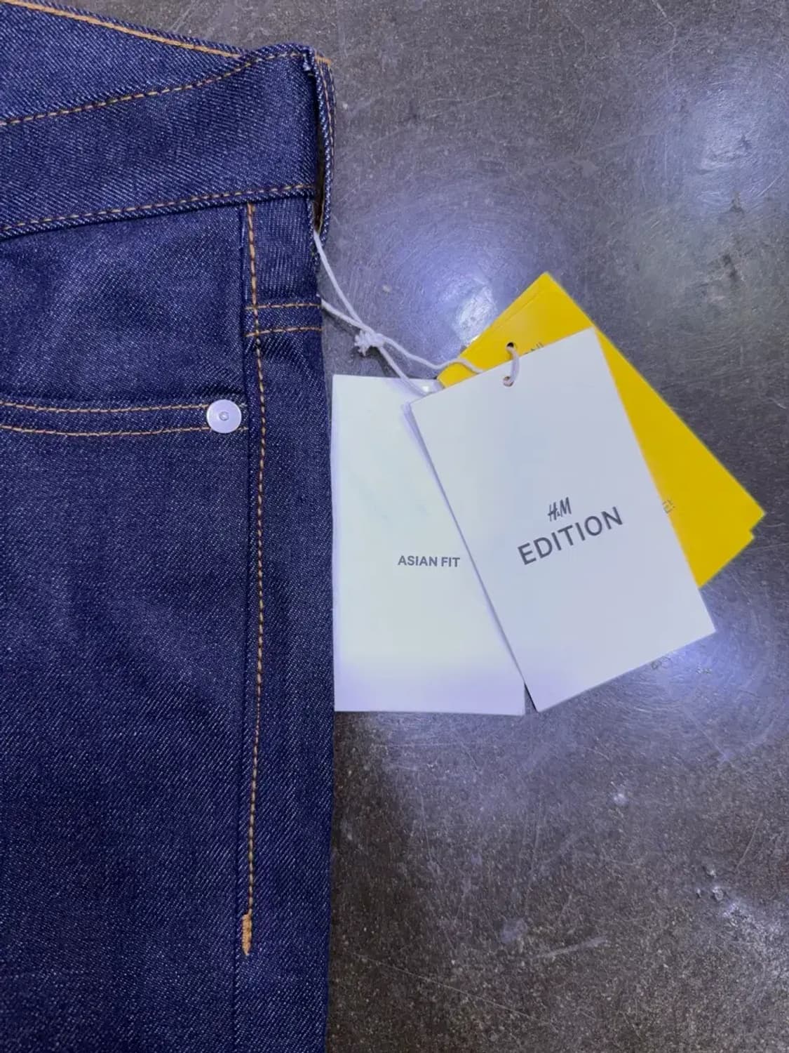 H&M 에디션 아시안핏 슬림 딥인디고 논워싱 데님팬츠 29 상품이미지4