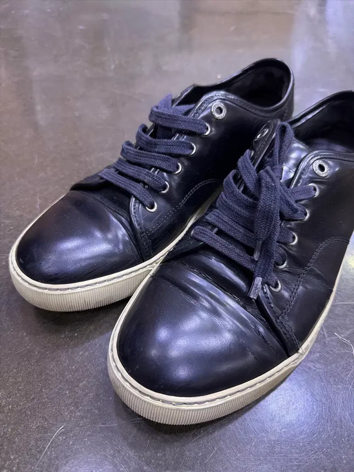 랑방 벨루어 스웨이드 스니커즈 블랙 7 사이즈 260 상품이미지3