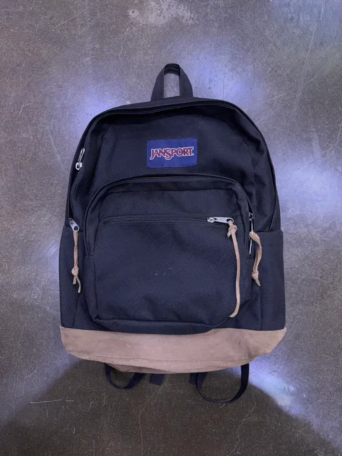 잔스포츠 라이트 스웨이드 블랙 캐쥬얼 백팩 상품이미지1