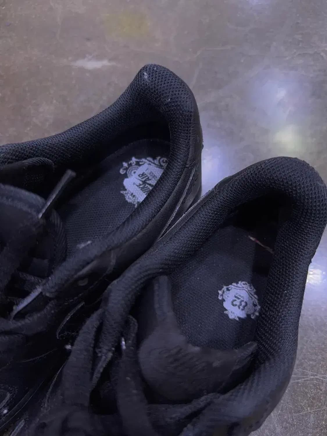 나이키 에어포스 1 07 트리플블랙 로우 265 상품이미지6