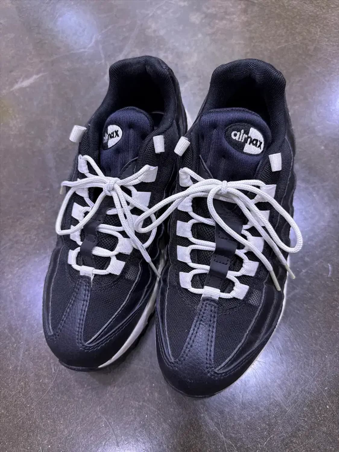 나이키 우먼스 에어맥스95 에센셜 음양 팩 블랙 235 상품이미지2