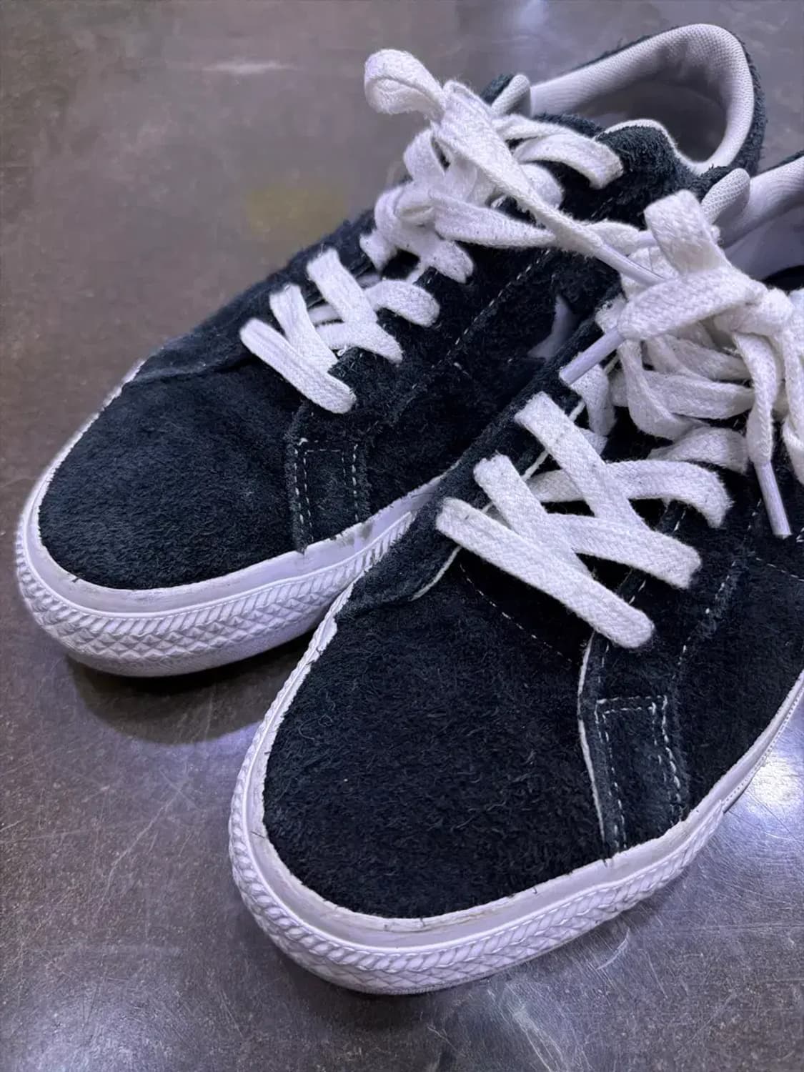 컨버스 원스타 로우 스웨이드 스니커즈 블랙 255 상품이미지3