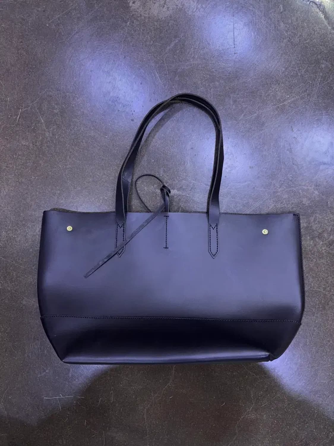 제이크루 뉴 업타운 레더 가죽 토트백 블랙 상품이미지1