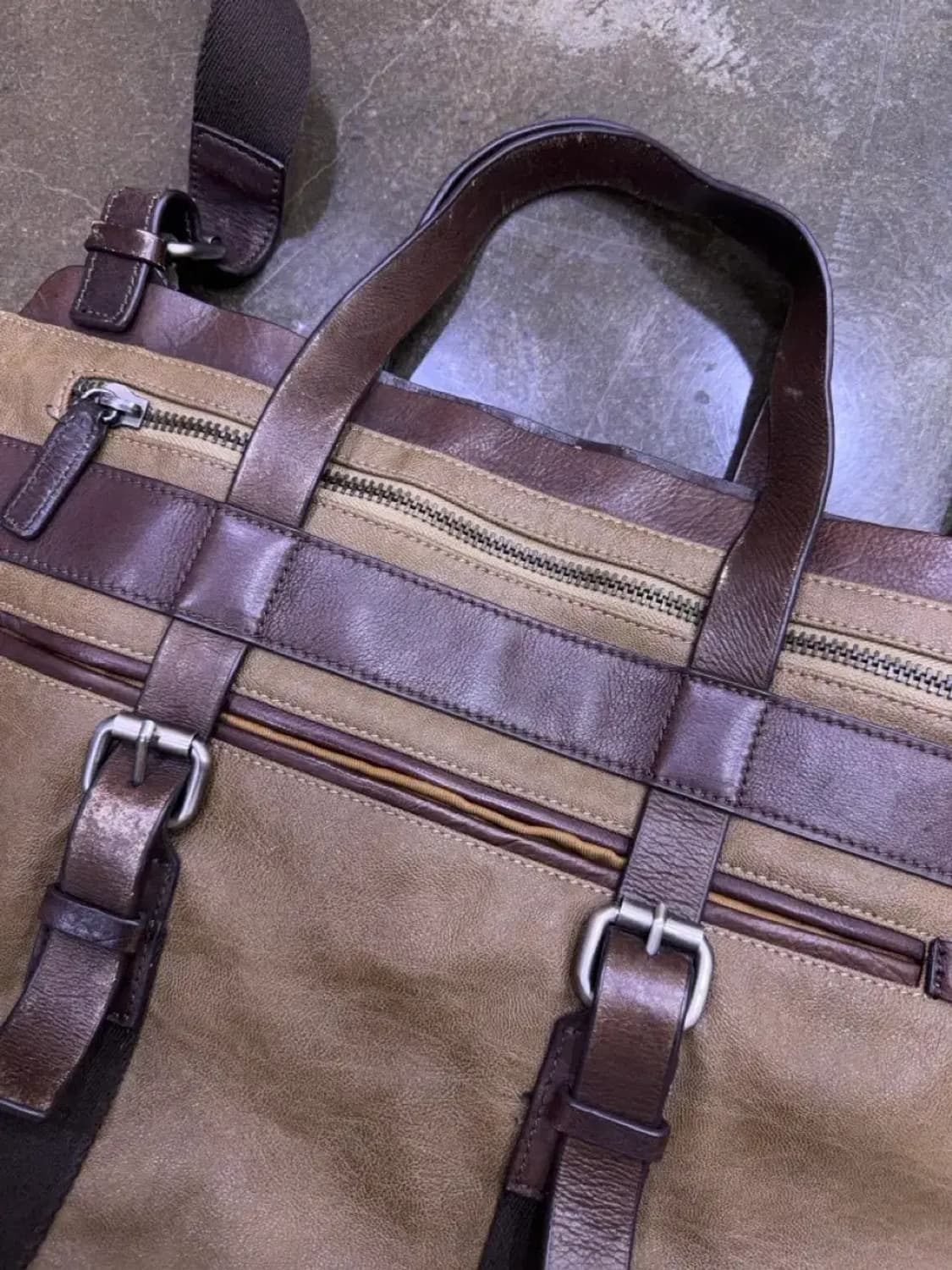 캘빈클라인진 레더 배색 브라운 2웨이 토트백 크로스백 상품이미지3