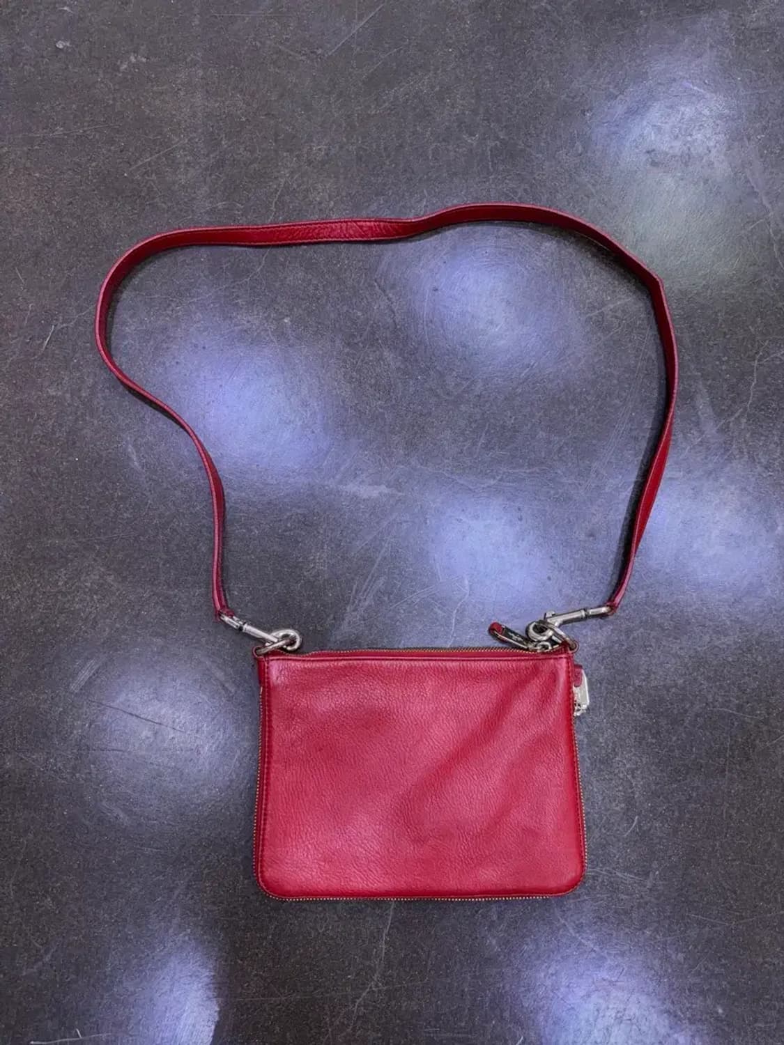 콜한 지퍼 디자인 가죽 레더 크로스바디 크로스백 레드와인 상품이미지2