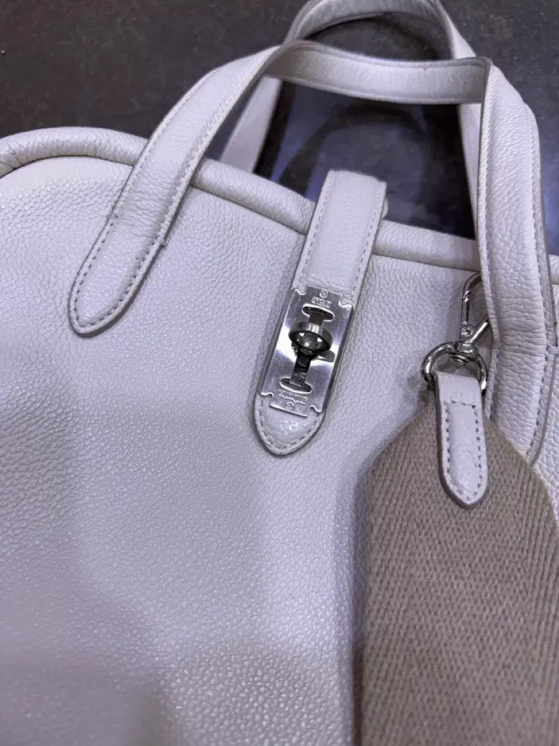 분크 토크 토트백 화이트 S 스트랩 상품이미지3