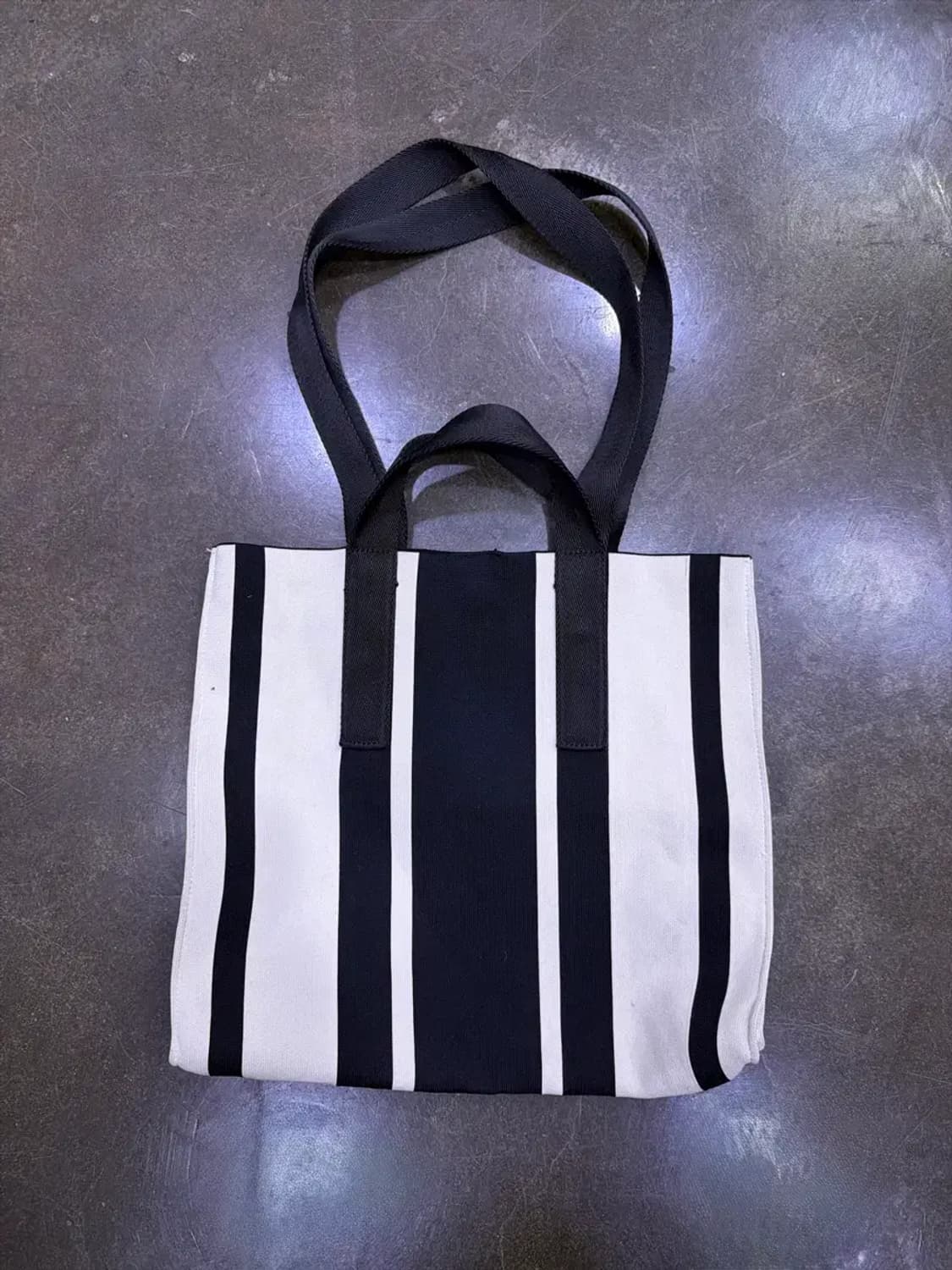 자라 패브릭 스트라이프 멀티컬러 토트백 상품이미지4