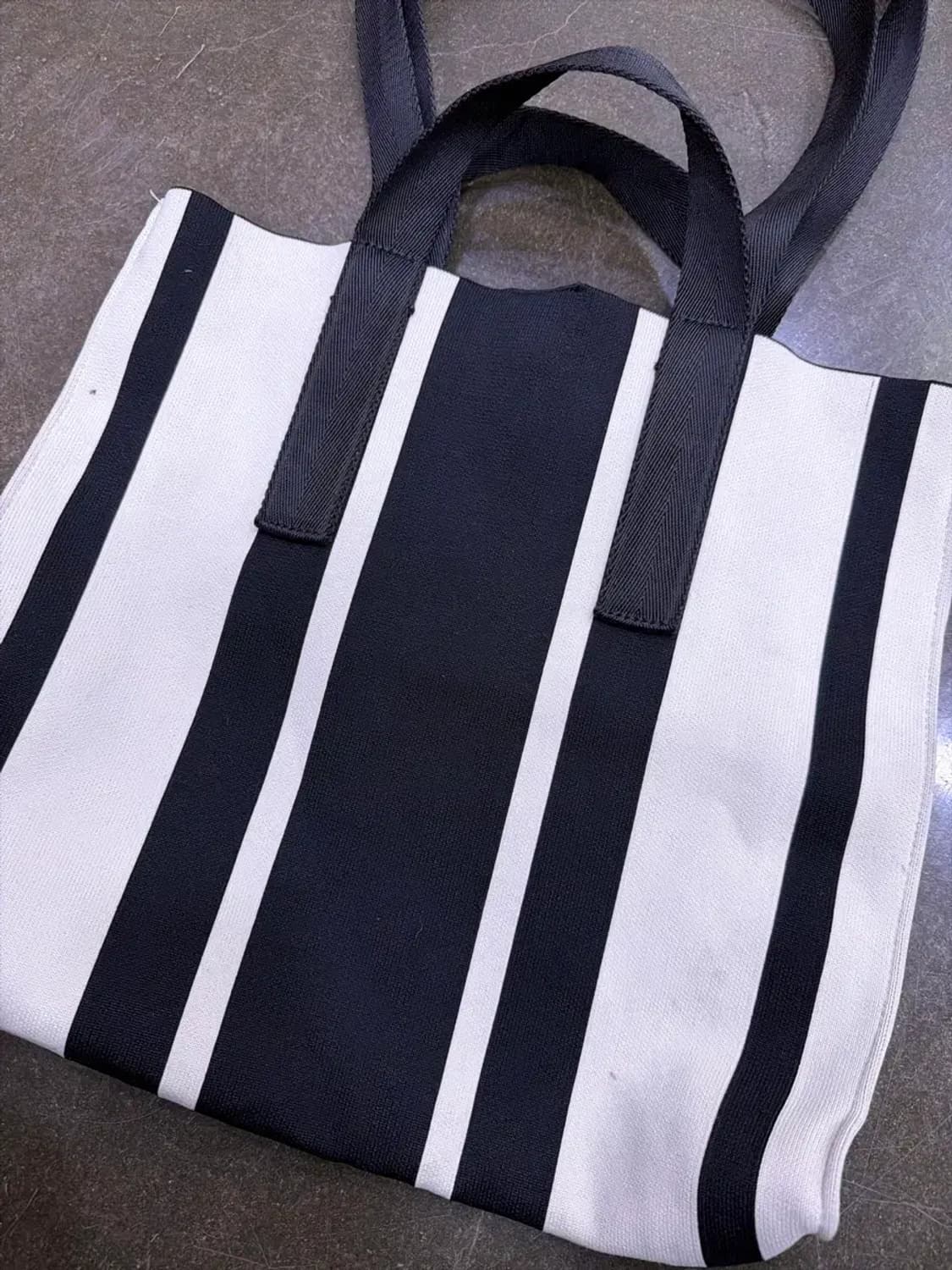 자라 패브릭 스트라이프 멀티컬러 토트백 상품이미지7