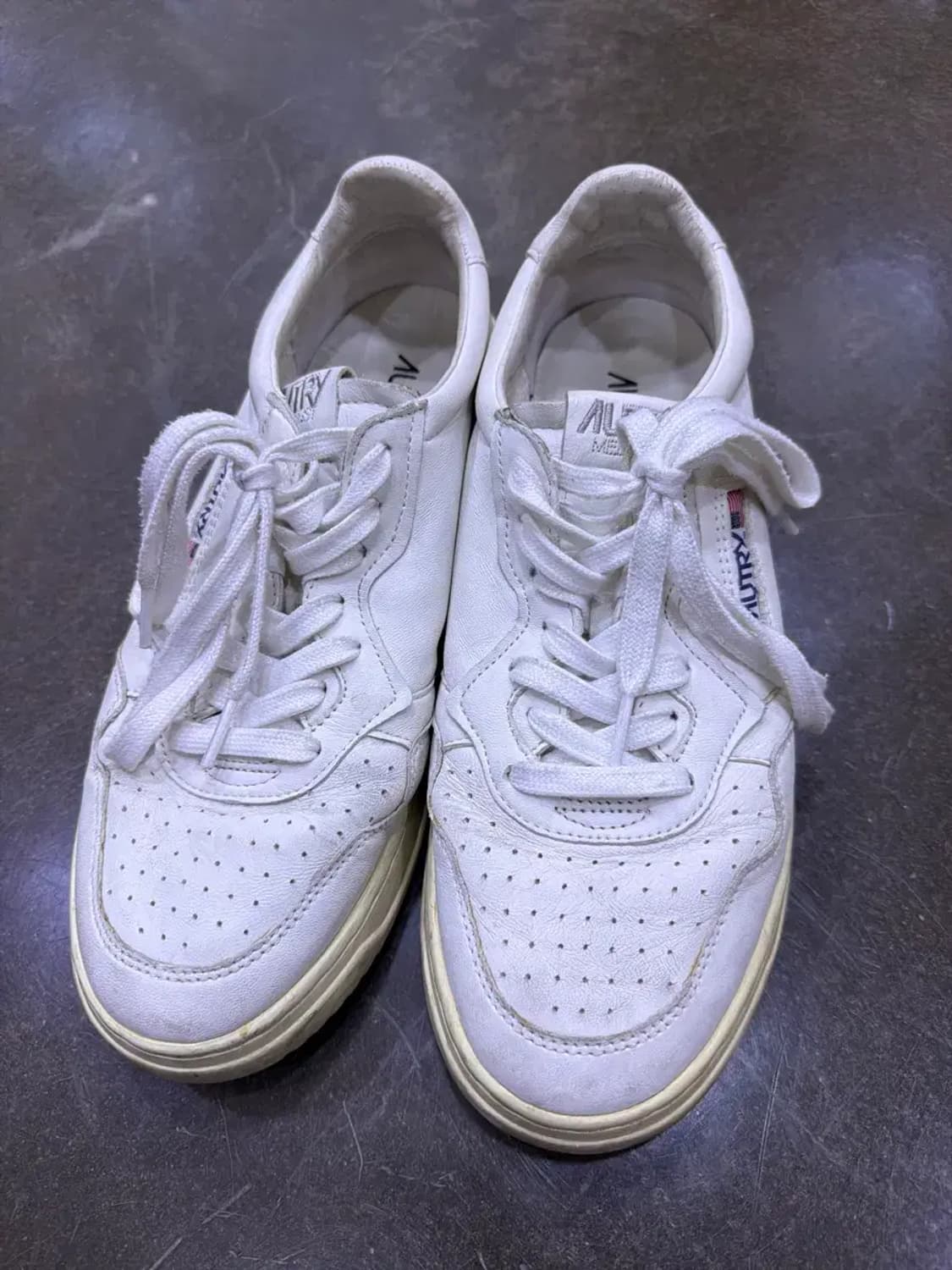 오트리 메달리스트 고트스킨 스니커즈 화이트 43 상품이미지2