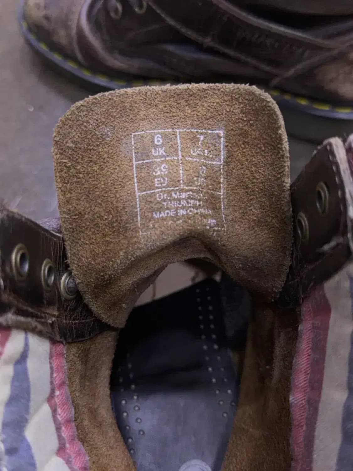 닥터마틴 트라이엄프 버클 워크 부츠 250 상품이미지10