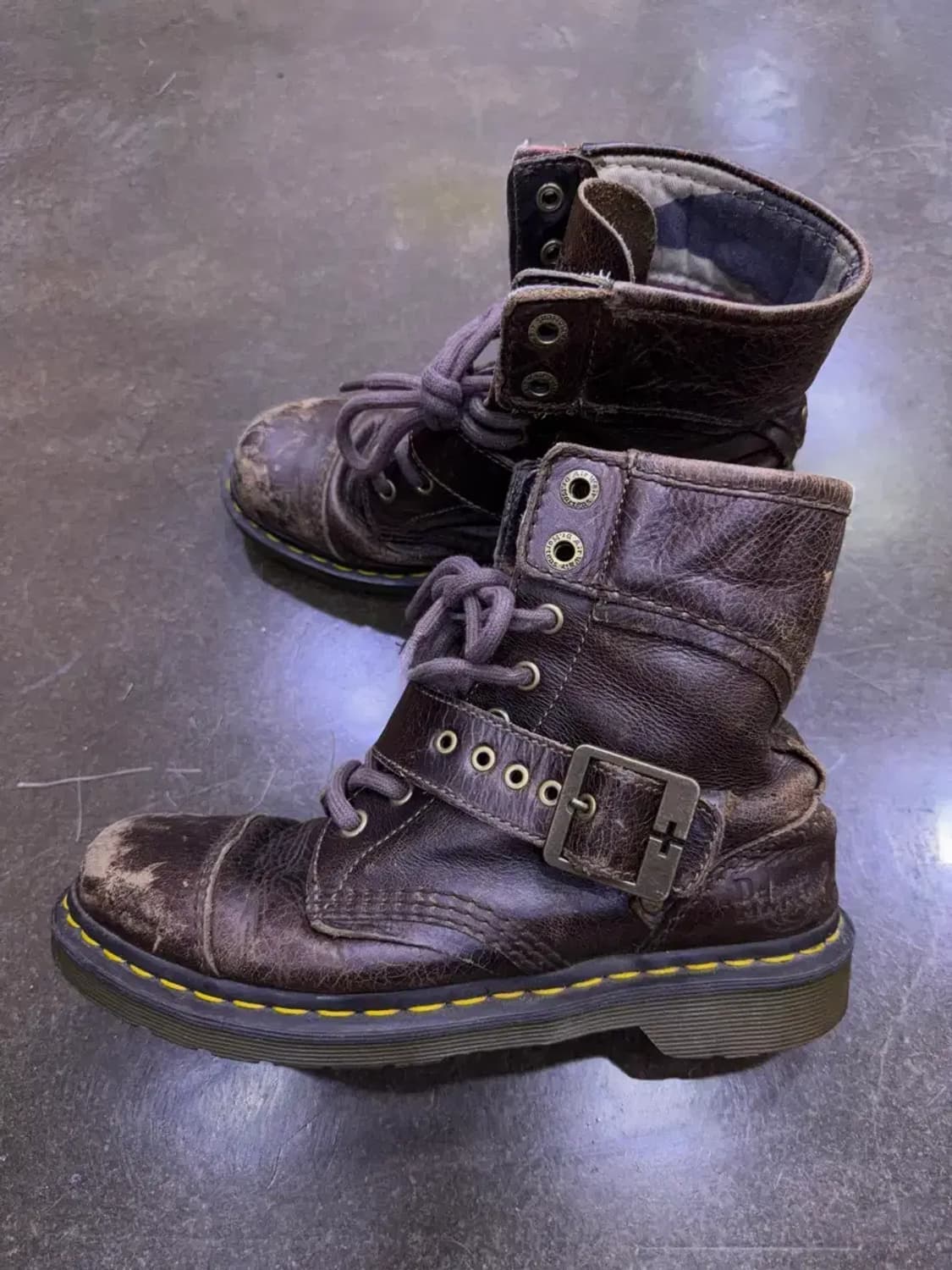닥터마틴 트라이엄프 버클 워크 부츠 250 상품이미지5