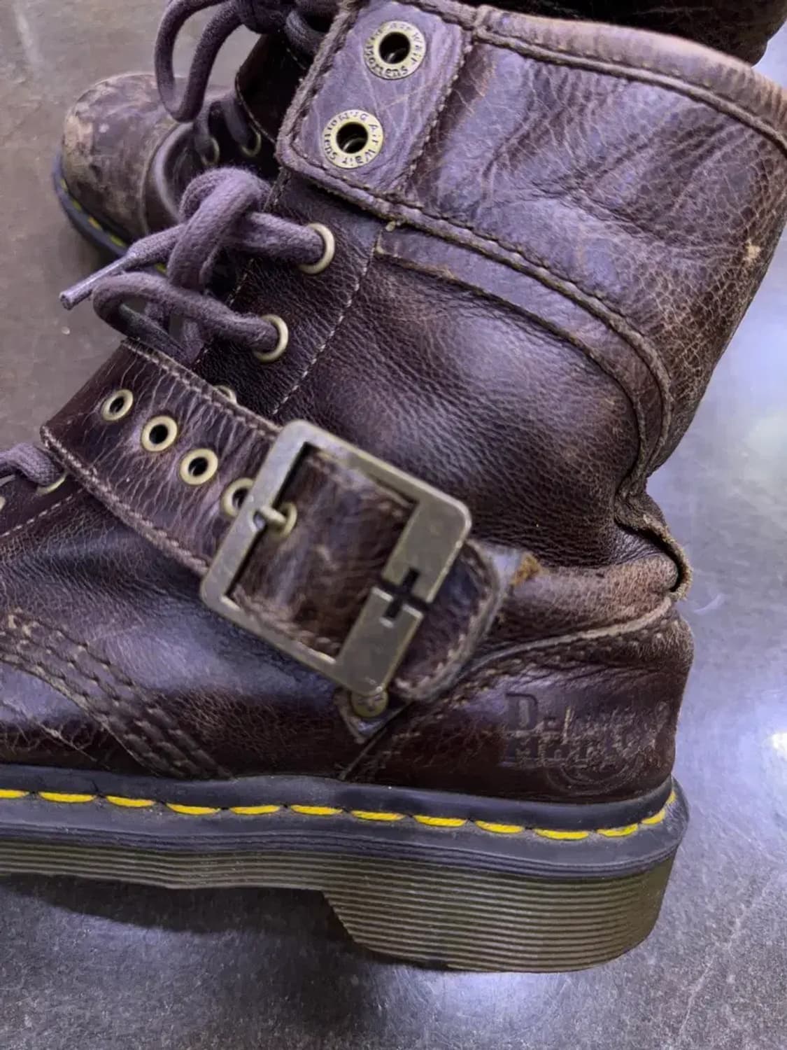 닥터마틴 트라이엄프 버클 워크 부츠 250 상품이미지6