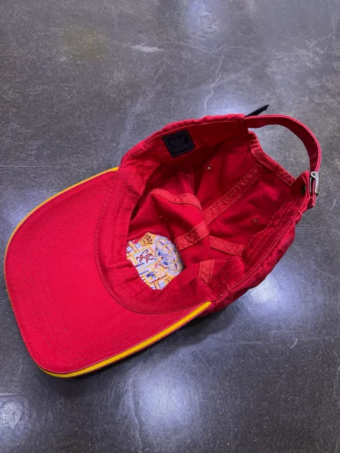 아디다스 오리지널 스페인 국가대표 엠블럼 볼캡 레드 상품이미지7