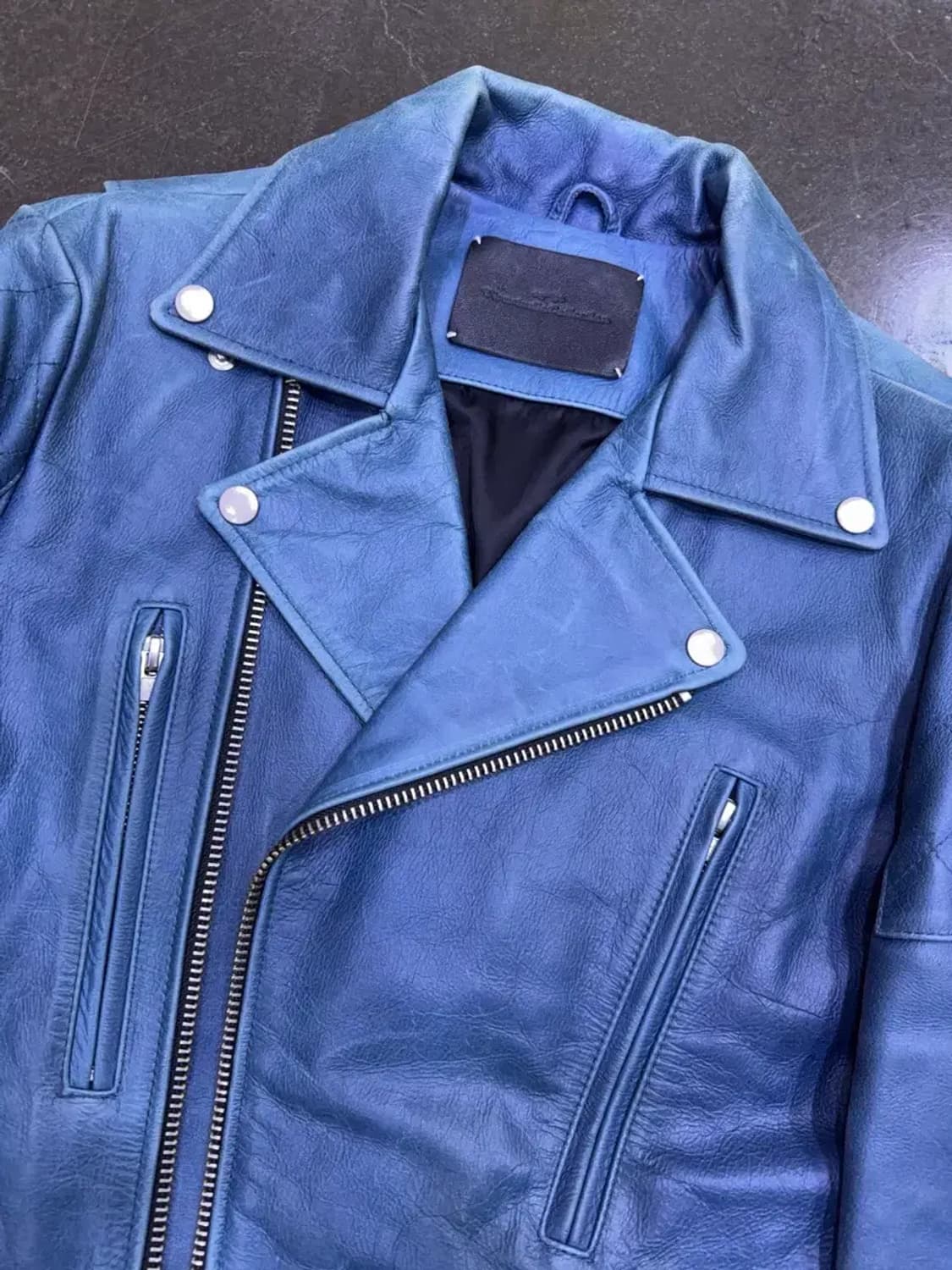 비바스튜디오 x무신사 하드 레더 라이더자켓 에메랄드 블루 S 상품이미지3