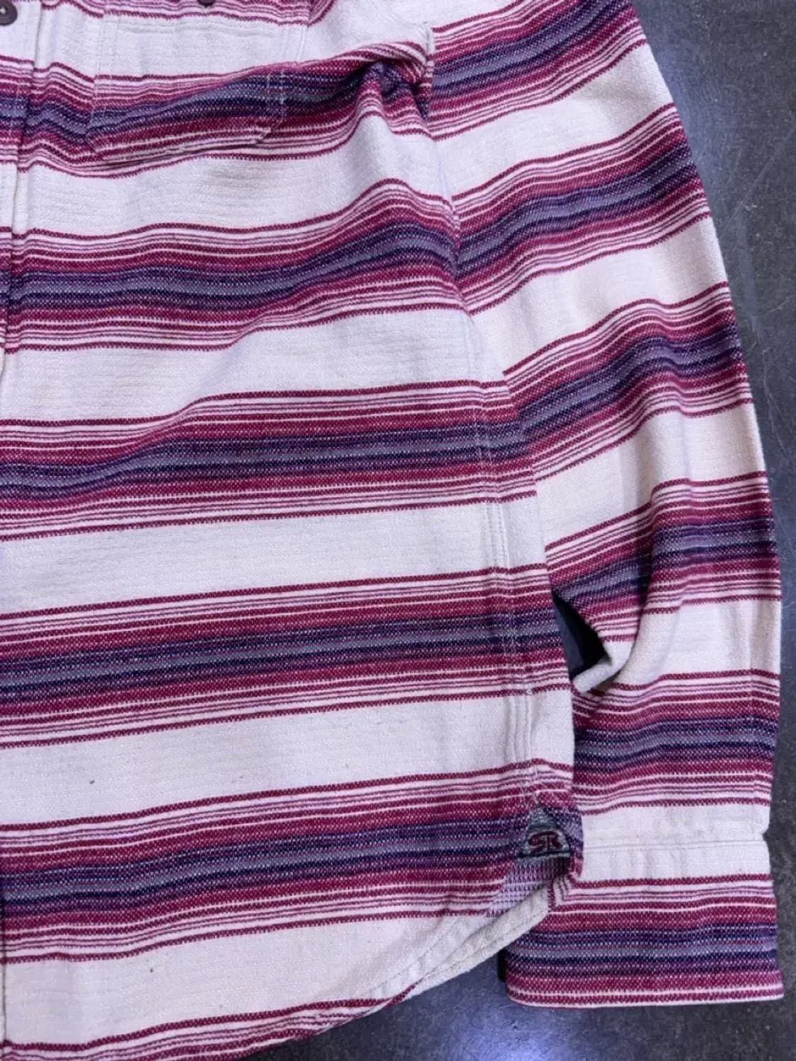 시리즈 에스닉 투포켓 스트라이프 베이지 레드 캐쥬얼 셔츠 100 상품이미지6