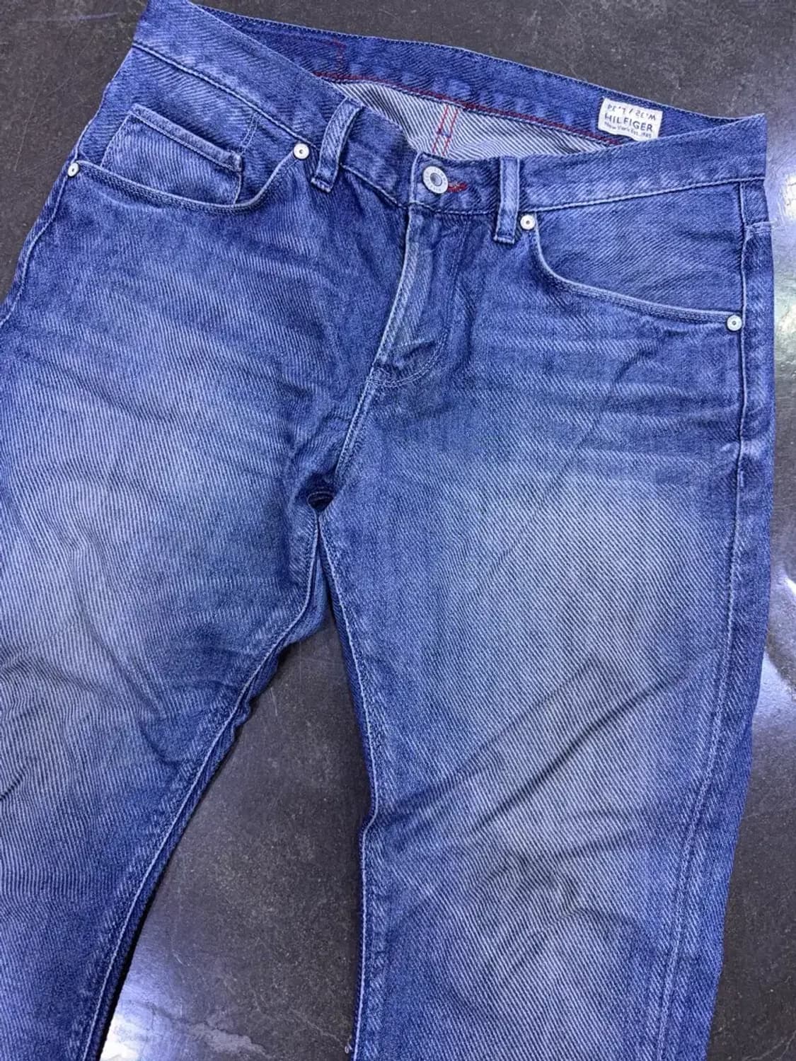 타미힐피거 허드슨 슬림 스트레이트핏 사선 입체패턴 워싱 데님팬츠 32 상품이미지3