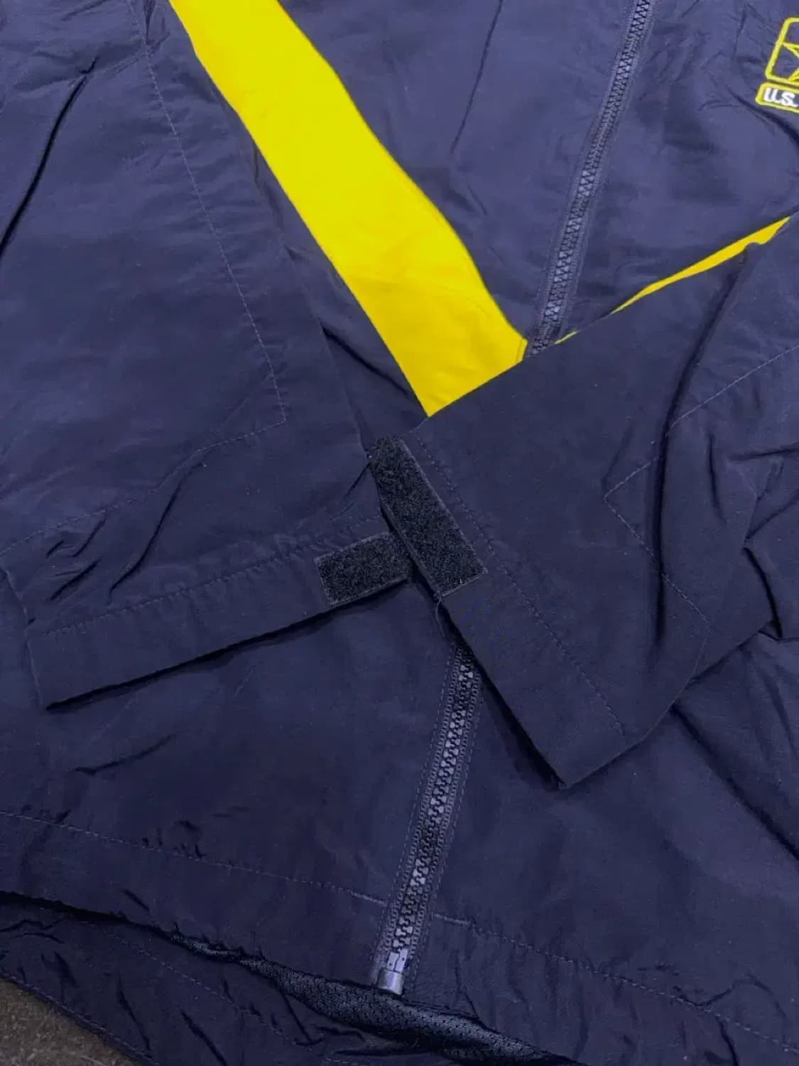 US ARMY 미군 APFU 신형 바람막이 점퍼 블랙 옐로우 S 숏 상품이미지6