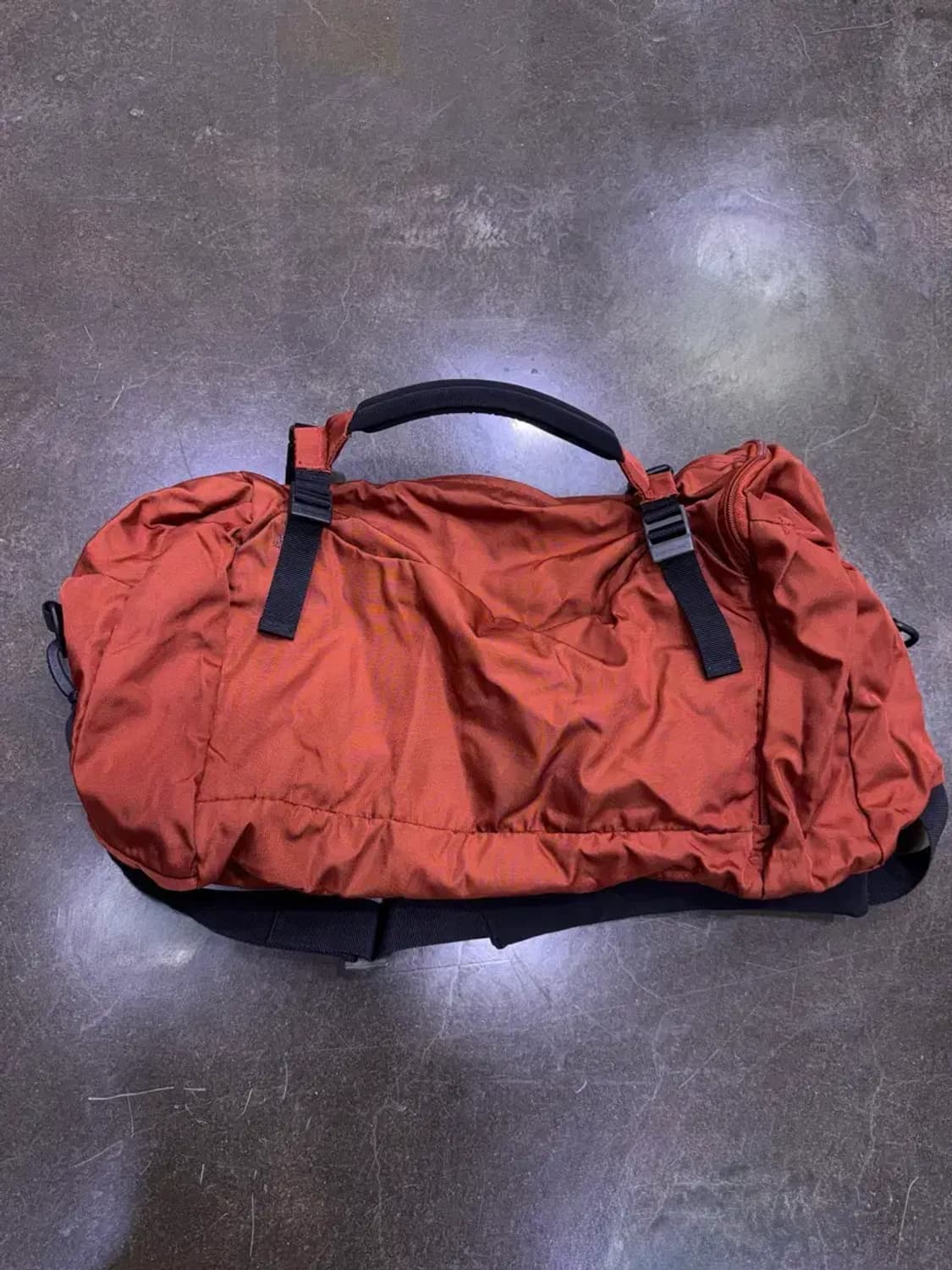 만다리나덕 나일론 멀티 더플 보스턴 숄더백 오렌지 상품이미지2