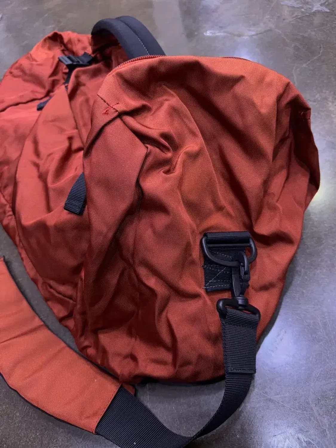 만다리나덕 나일론 멀티 더플 보스턴 숄더백 오렌지 상품이미지5