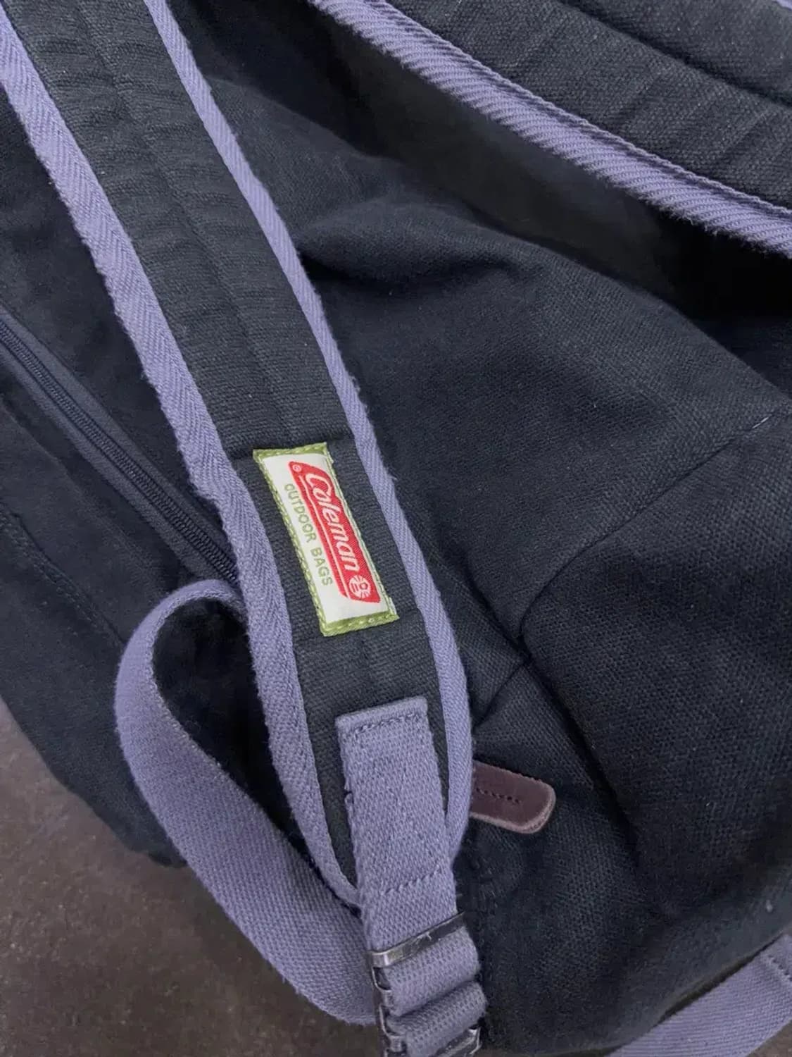 콜맨 캔버스 가죽 배색 아웃도어 멀티 백팩 다크 올리브 상품이미지6