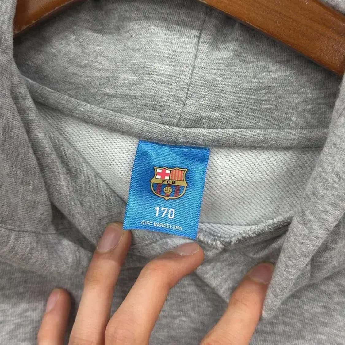 빈티지 만원샵 FC바르셀로나 프린팅 캐주얼 후드티 100 M02772 상품이미지3