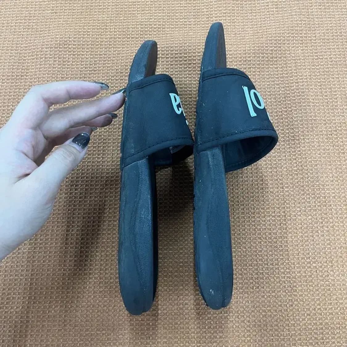 콜럼비아 빅로고 슬리퍼 230 G04985 상품이미지4