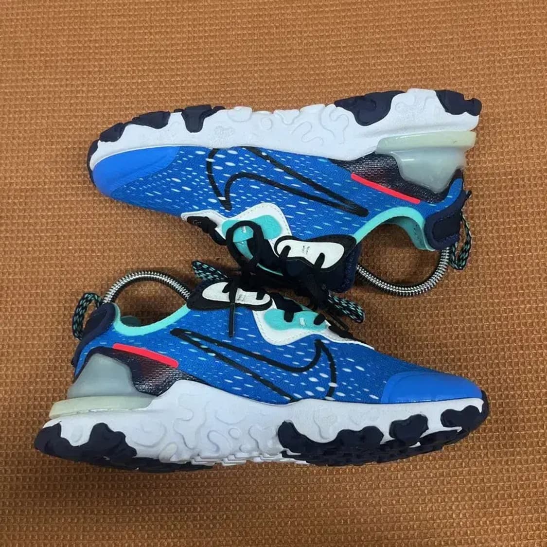 나이키 리액트 비전 스니커즈 운동화 225 G06840 상품이미지3