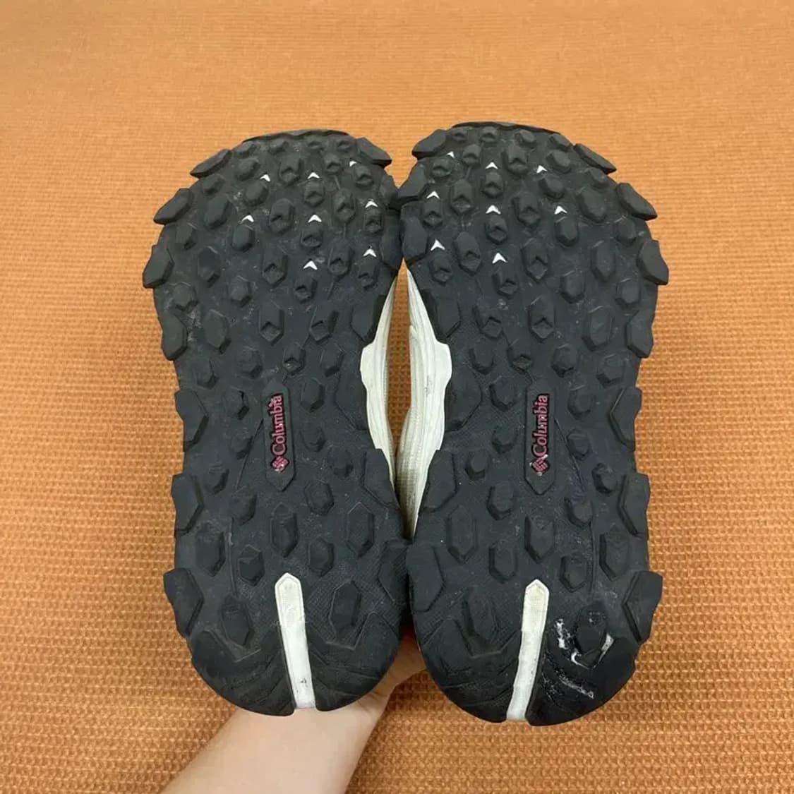컬럼비아 하타나 렉트렉 트레킹화 등산화 240 G06867 상품이미지4