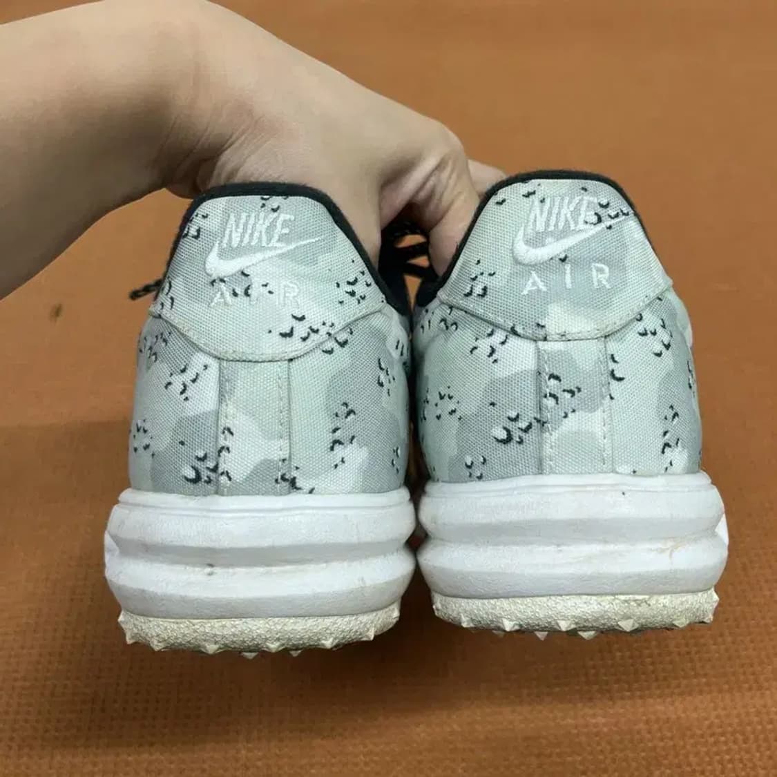 나이키 루나 포스 1 덕부츠 로우 스니커즈 운동화 275 G07642 상품이미지2