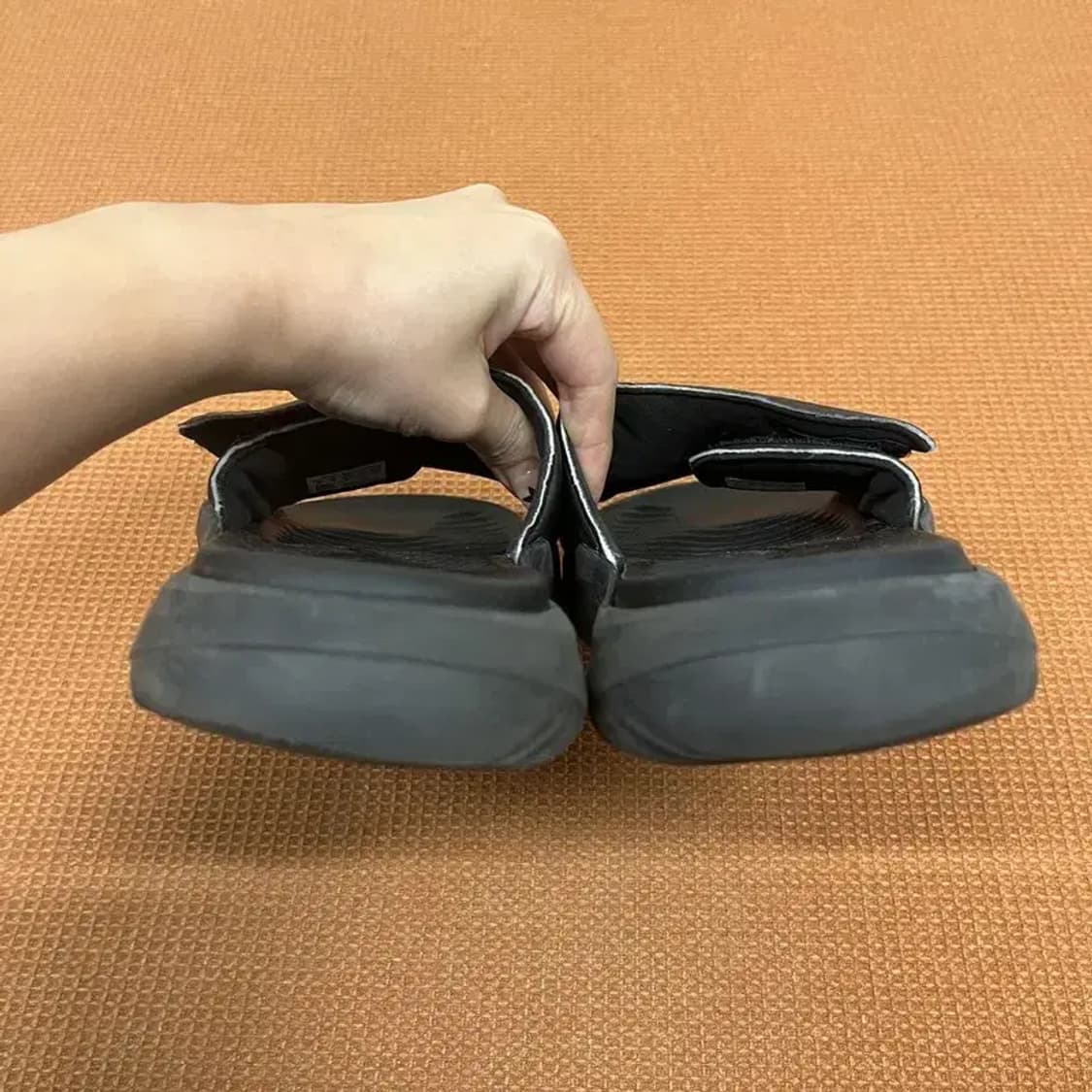 아디다스 알파바운스 슬라이드 슬리퍼 265 G08009 상품이미지2