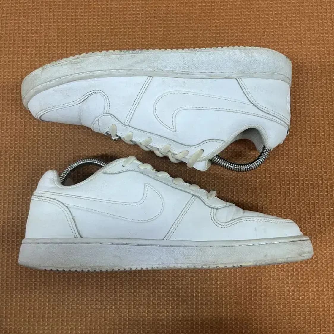 나이키 에버논 로우 스니커즈 운동화 245 G08079 상품이미지3