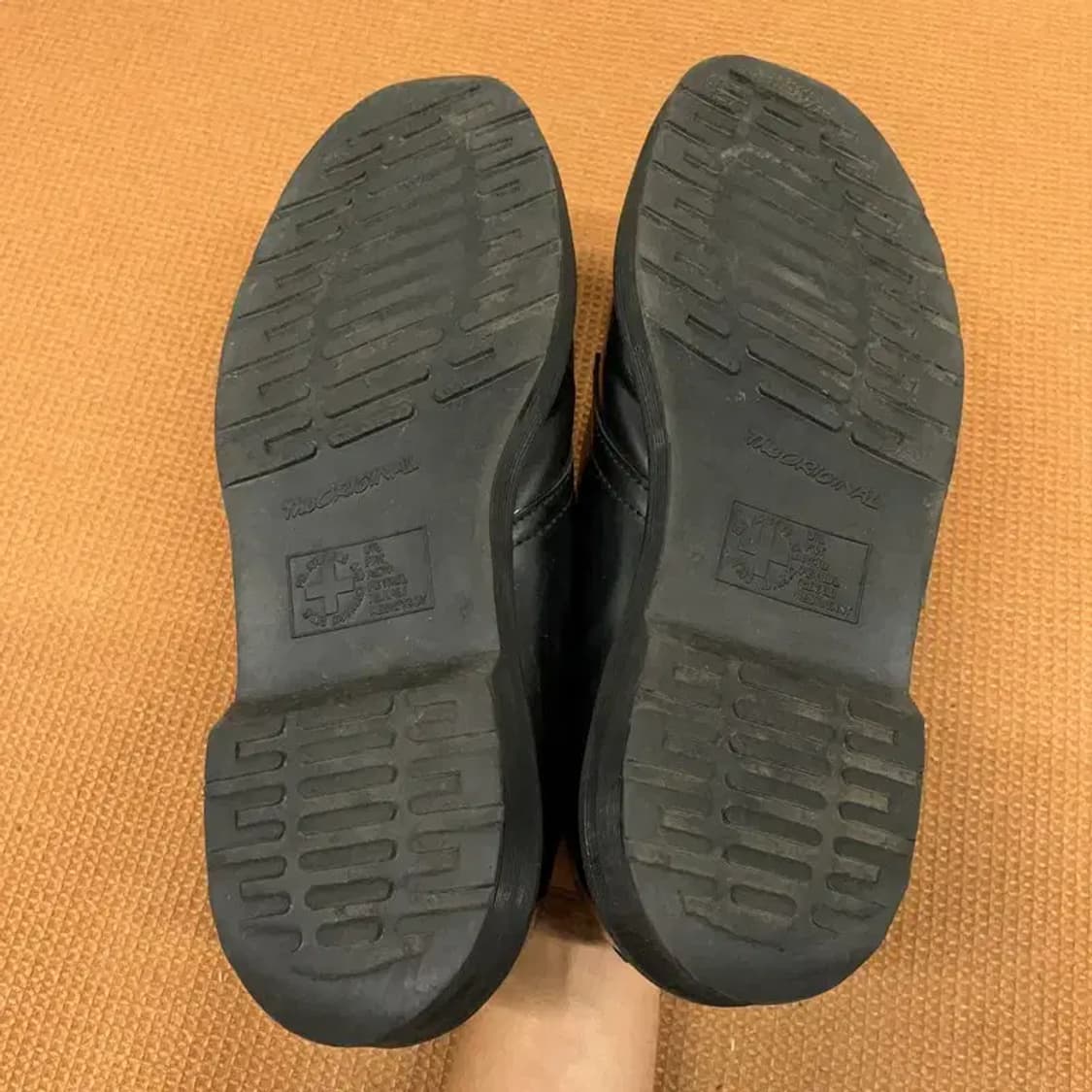 닥터마틴 14345 3홀 블랙 구두 UK7 G08403 상품이미지4