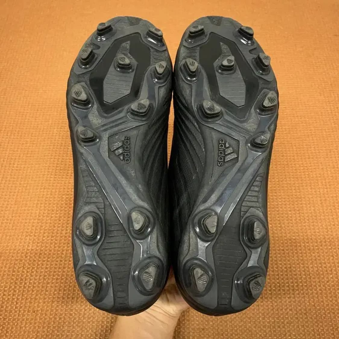 아디다스 프레데터 블랙 축구화 신발 250 G08397 상품이미지4