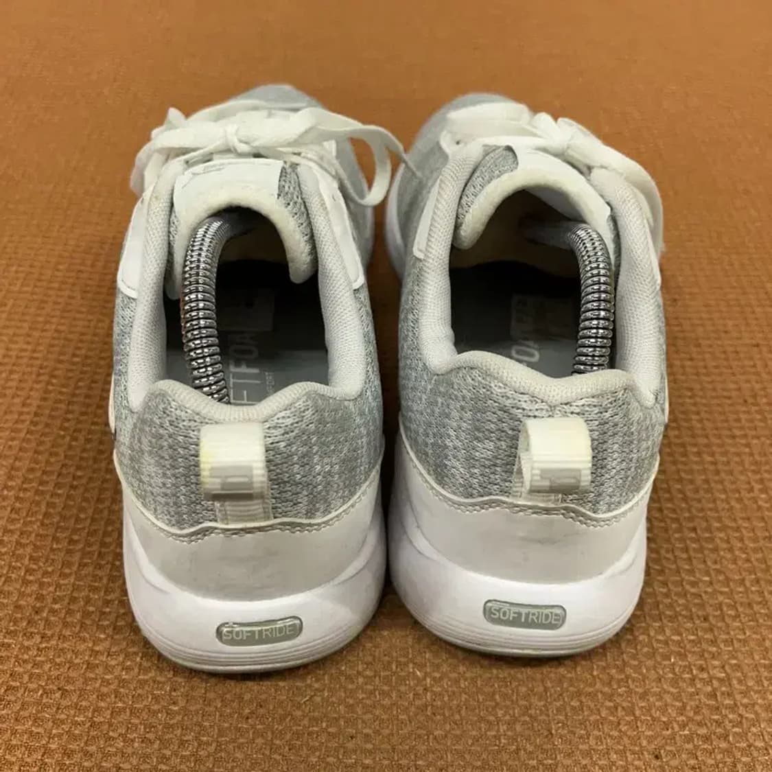 푸마 그레이 런닝화 운동화 신발 250 G08401 상품이미지2