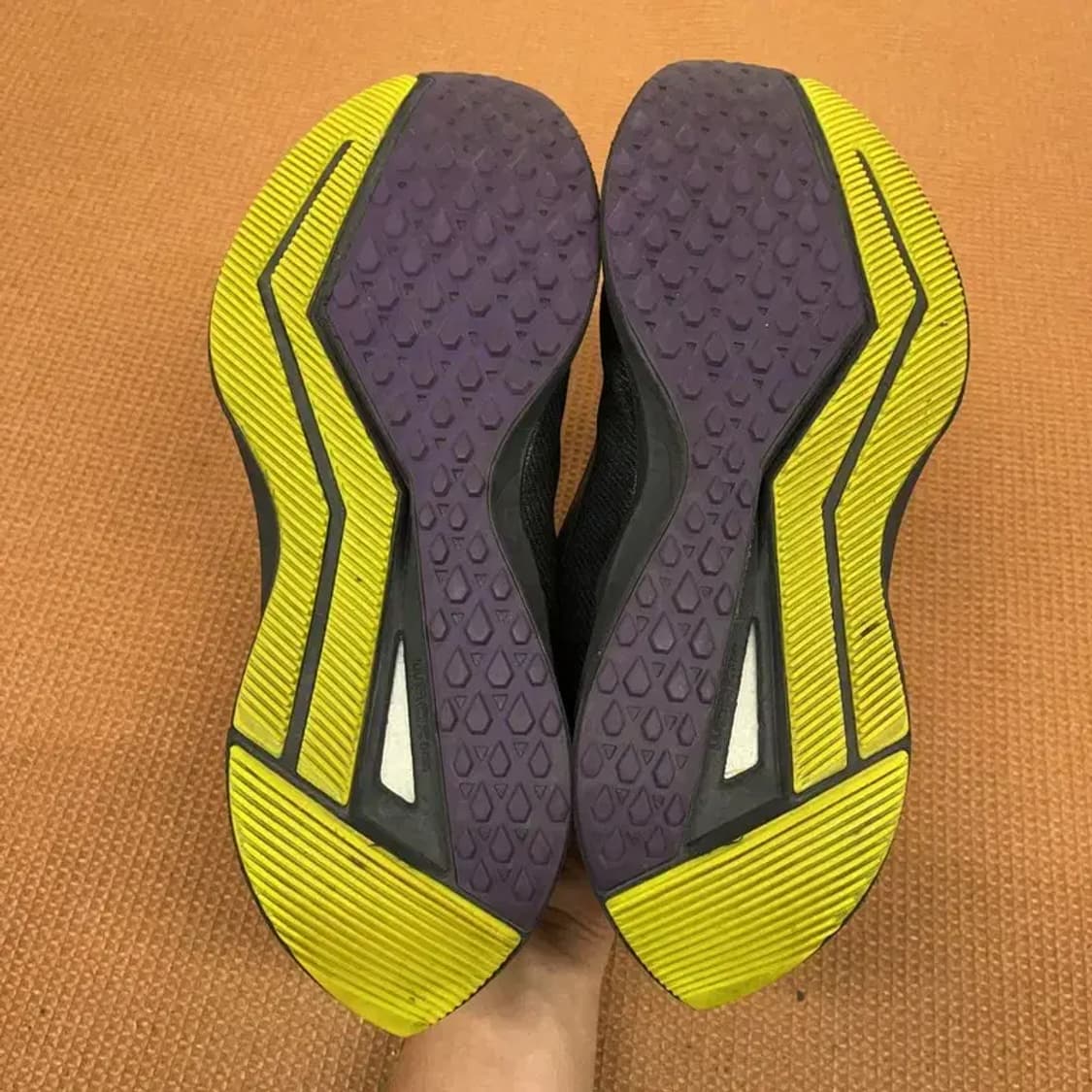 나이키 줌 원플로 6 쉴드 런닝화 운동화 신발 260 G08422 상품이미지4