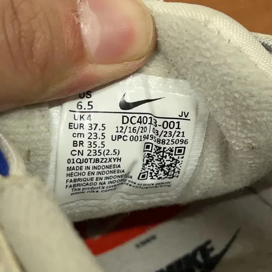 나이키 에어맥스 97 SE 여성 운동화 신발 235 G08431 상품이미지5