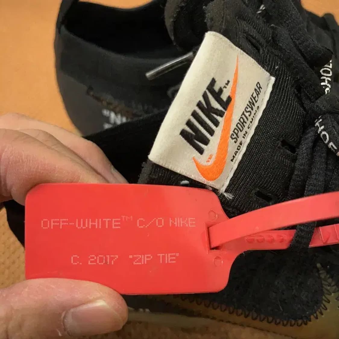 나이키 X 오프화이트 정품 에어 베이퍼맥스 운동화 250 G08433 상품이미지5